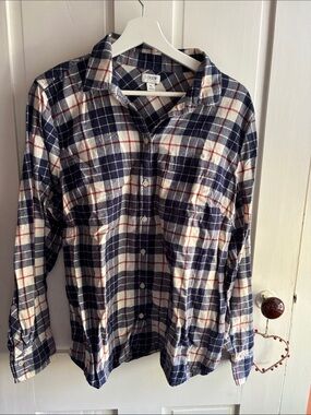 J. Crew Women’s Flannel Navy, White and Red Plaid Button-Down Shirt EUC